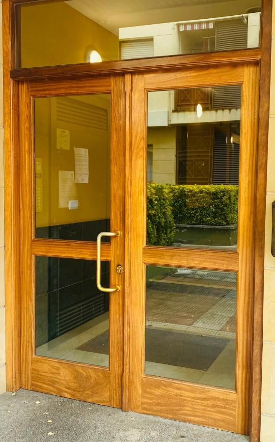 Bilbao Aeropuerto Apartment Derio Exterior photo